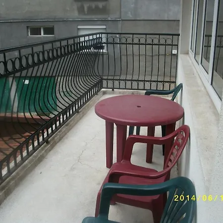Hotel Lilia Family 2*