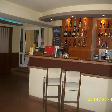 Hotel Lilia Family