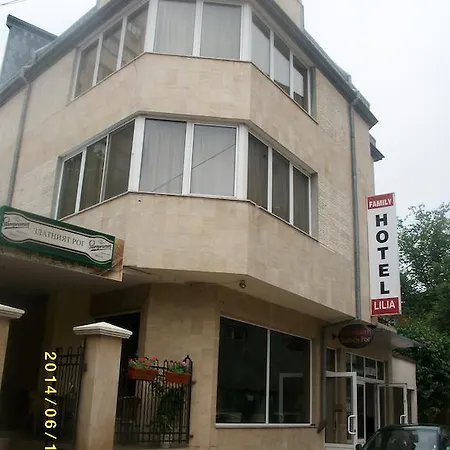 Hotel Lilia Family